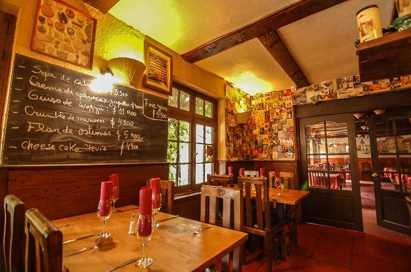 Hotel La Petite France San Jose de Maipo